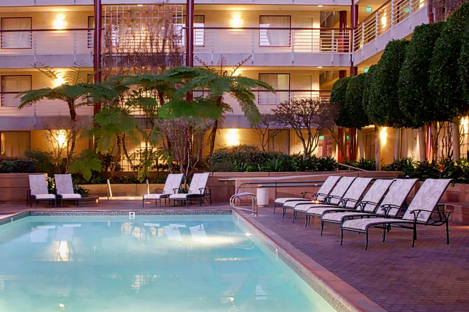 Cupertino Hotel