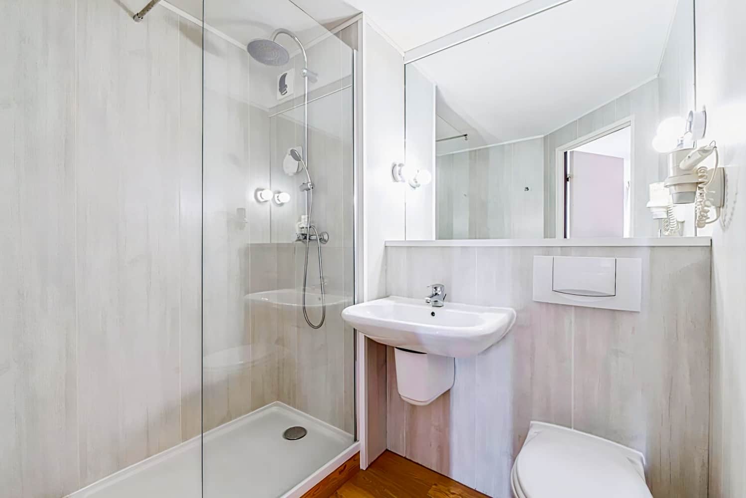 Comfort Hotel Evreux