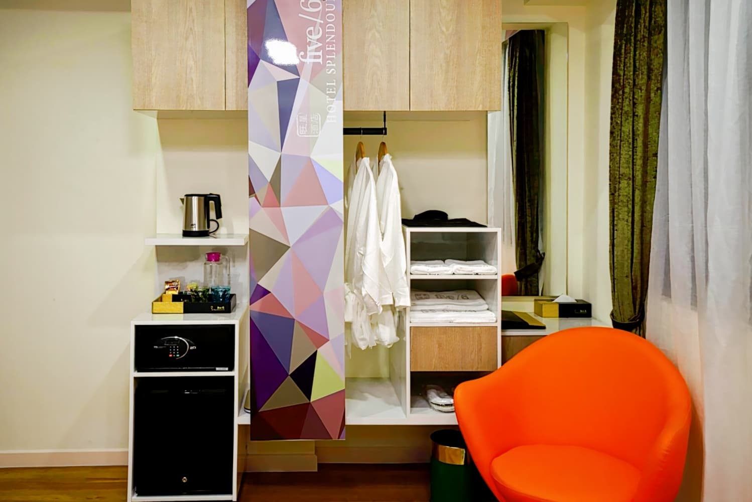 five/6 Hotel Splendour