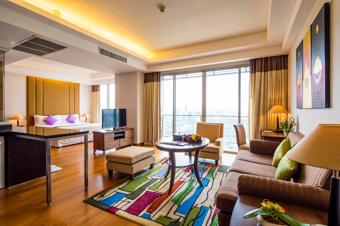 Column Bangkok Hotel