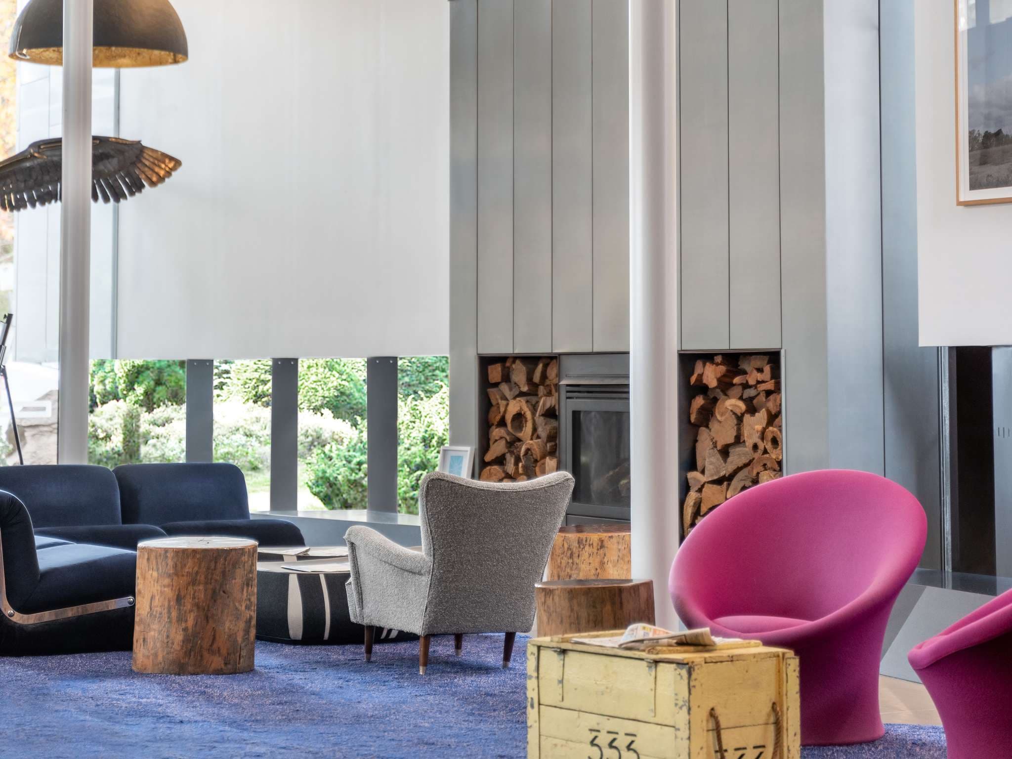 Peppers Gallery Hotel Canberra