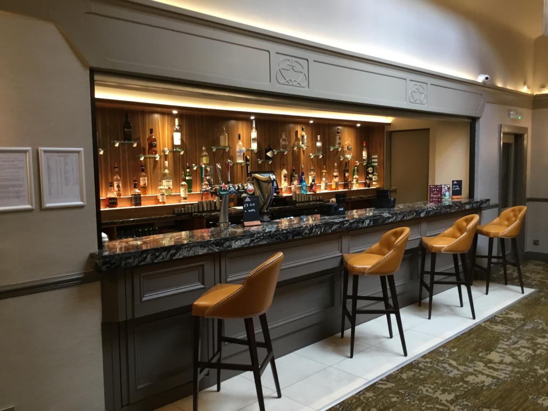 The Station Hotel, Aberdeen