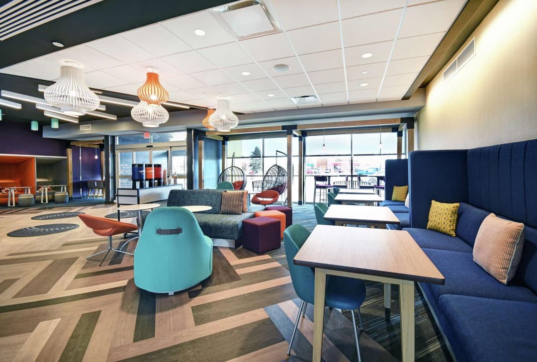 Tru by Hilton Portland Airport Area