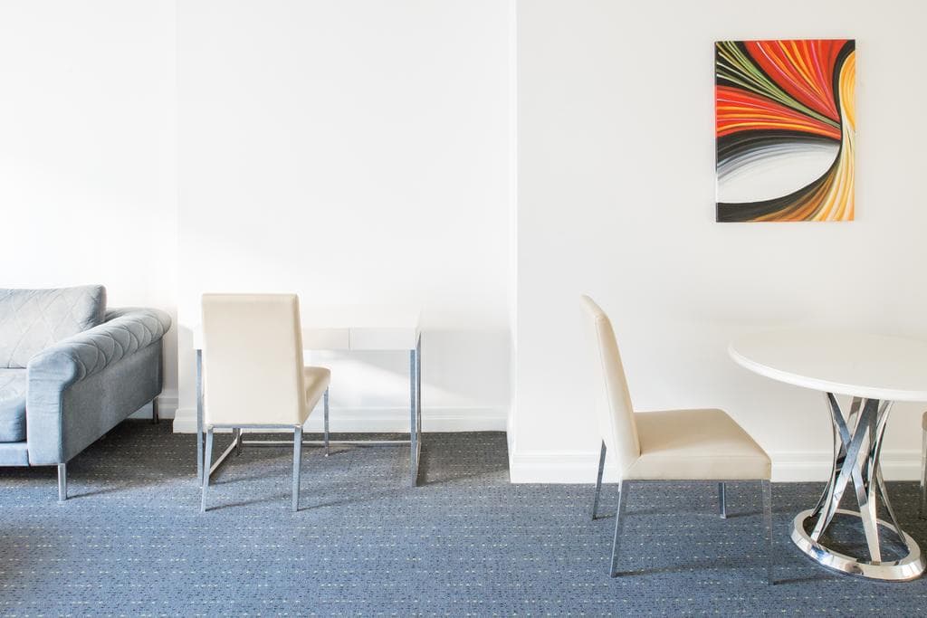 Seasons Harbour Plaza