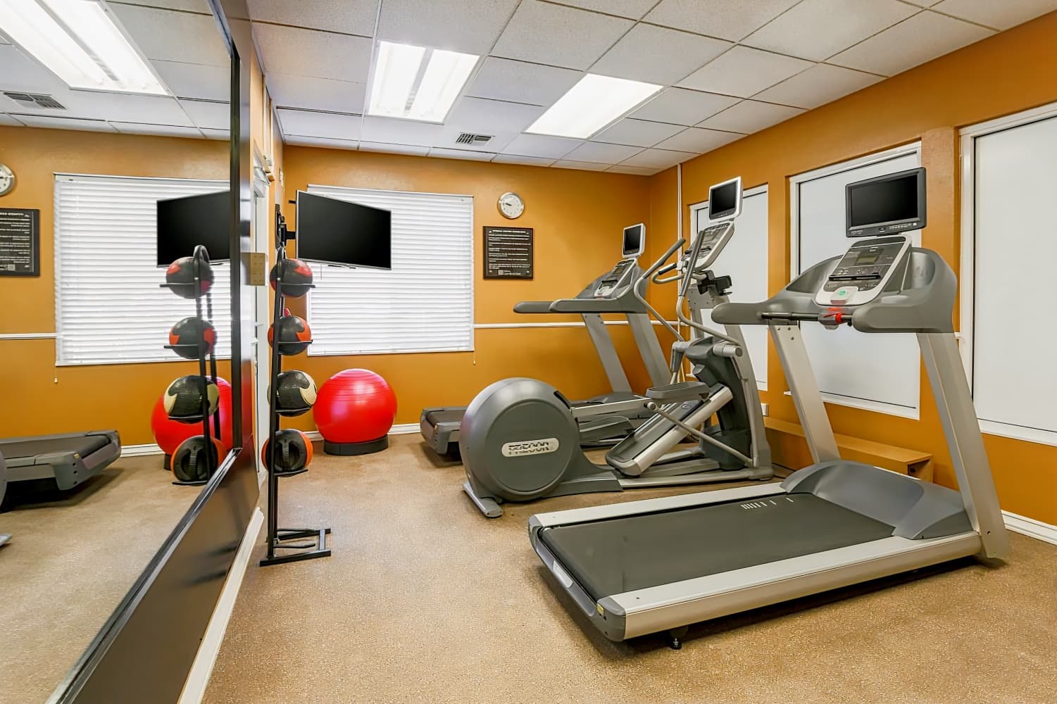 Hilton Garden Inn Bakersfield