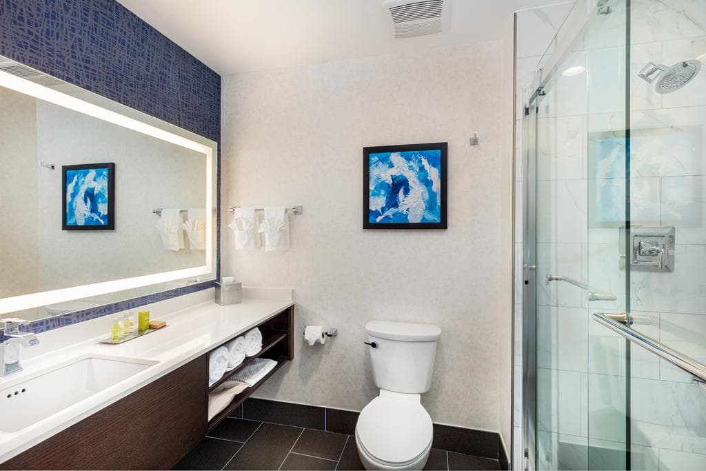 DoubleTree by Hilton Pomona