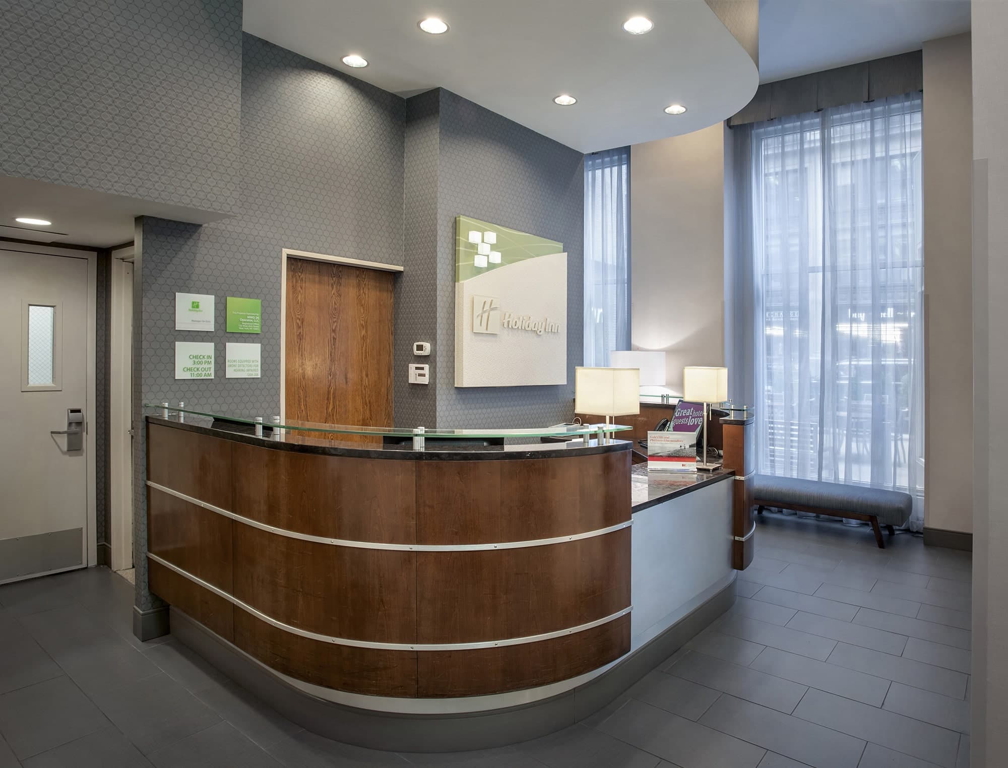 Holiday Inn Manhattan 6th Ave Chelsea, an IHG hotel