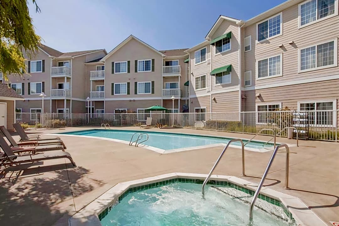 Homewood Suites by Hilton Oakland - Waterfront