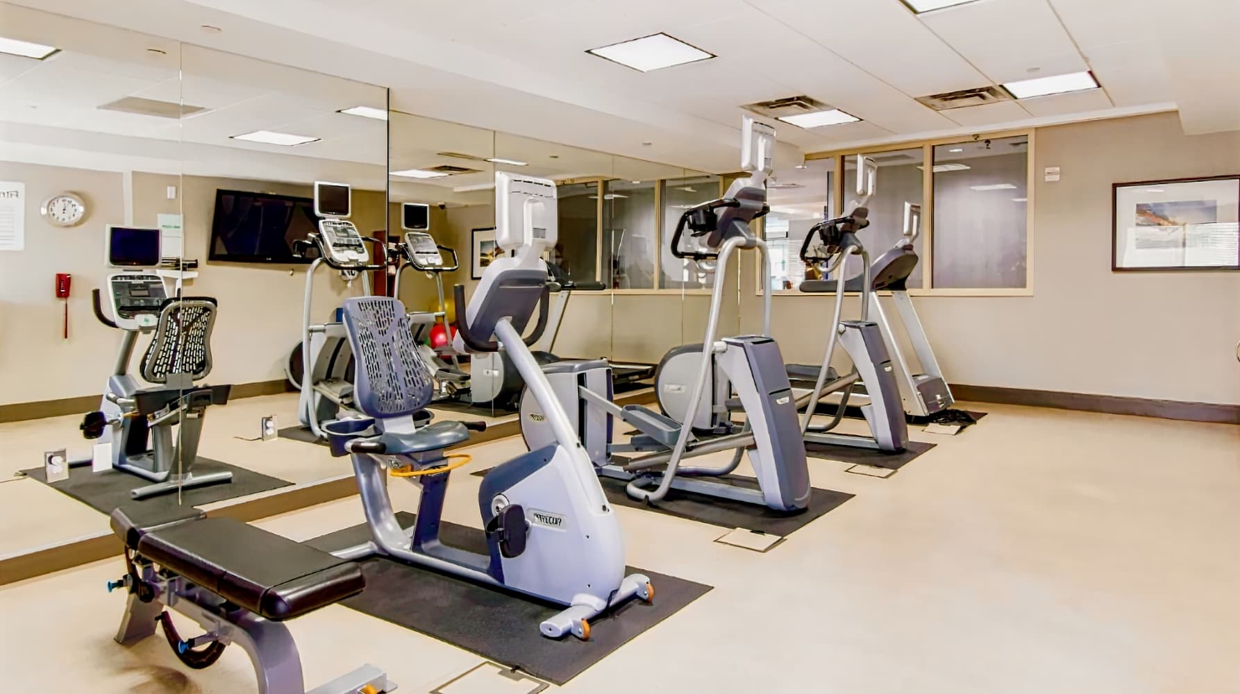 Holiday Inn Hotel & Suites Scottsdale North - Airpark