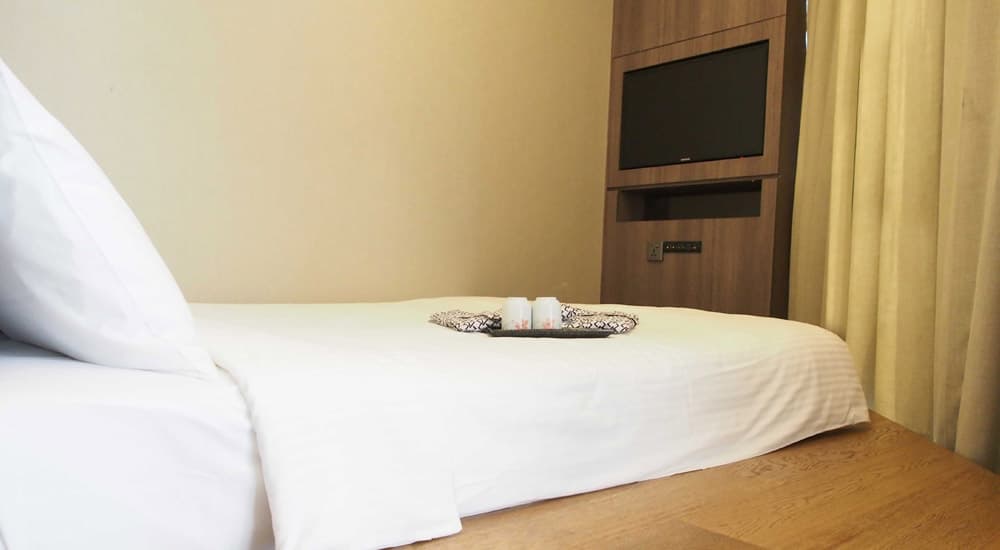 Aqueen Hotel Kitchener