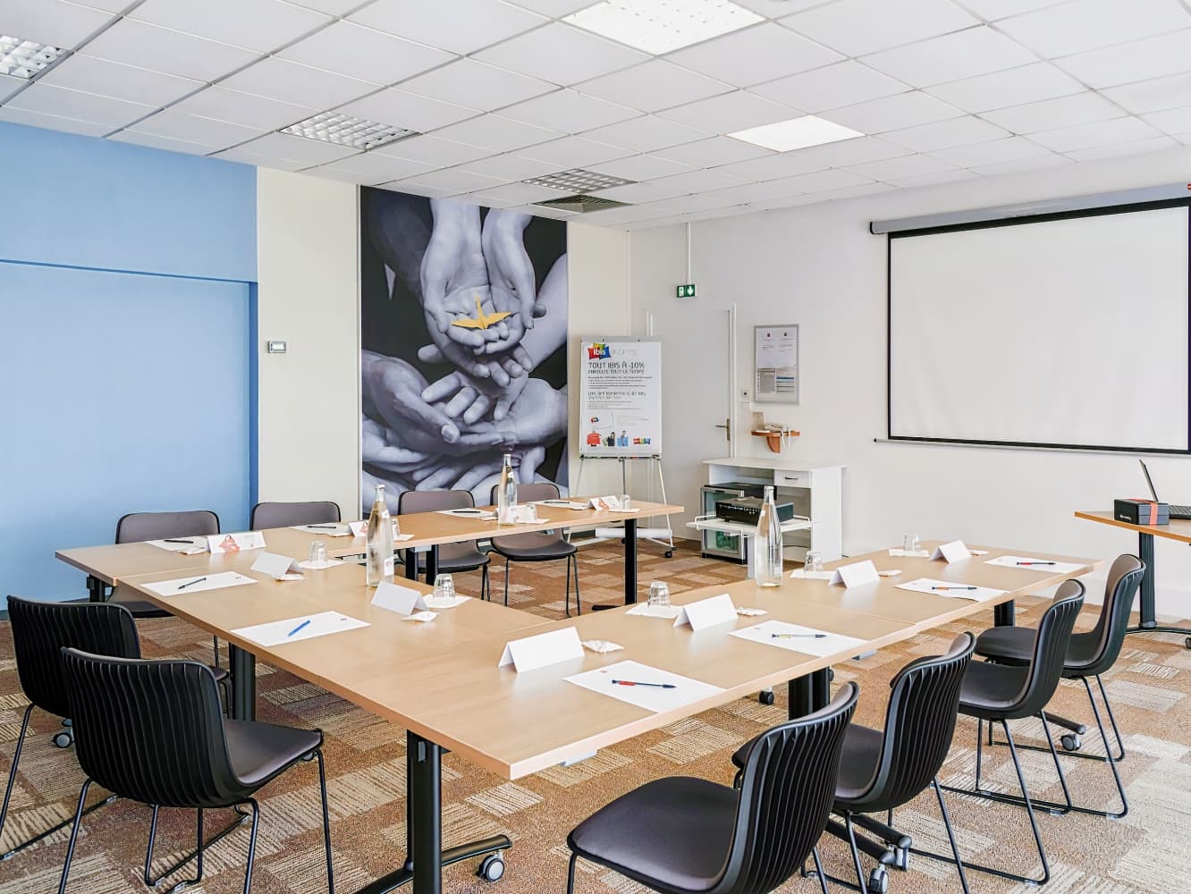 ibis Laval le Relais d'Armor