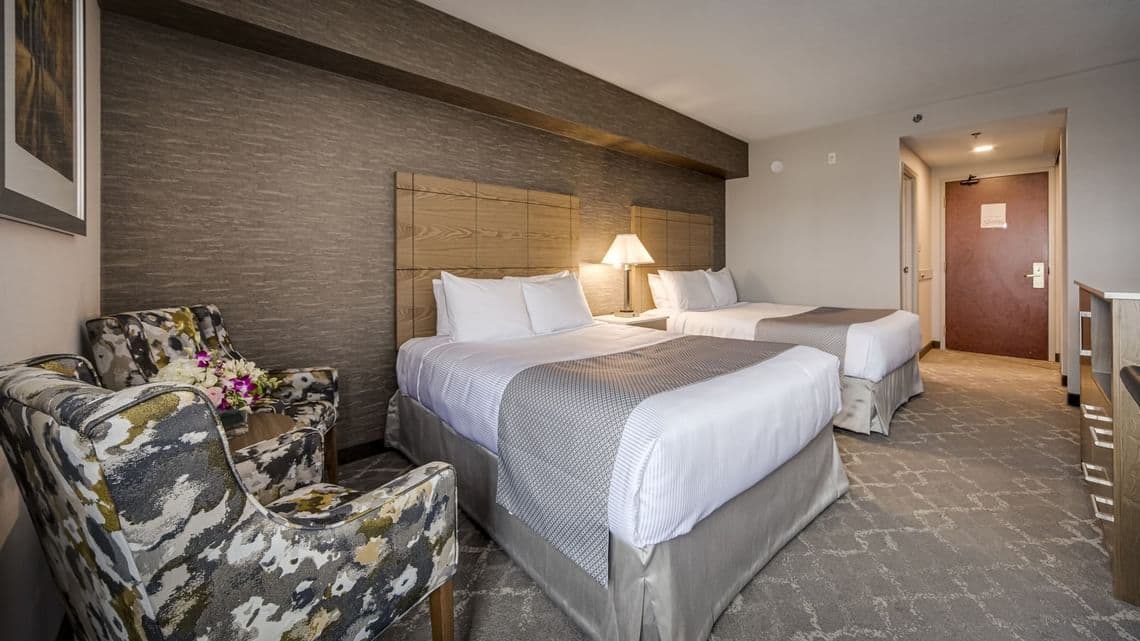 Monte Carlo Inn Vaughan Suites