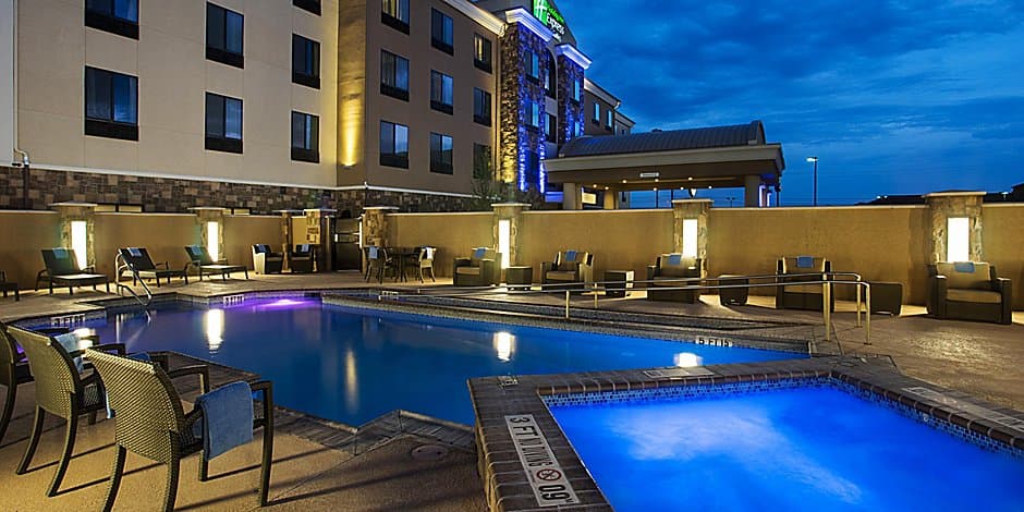 Holiday Inn Express & Suites Midland South I-20