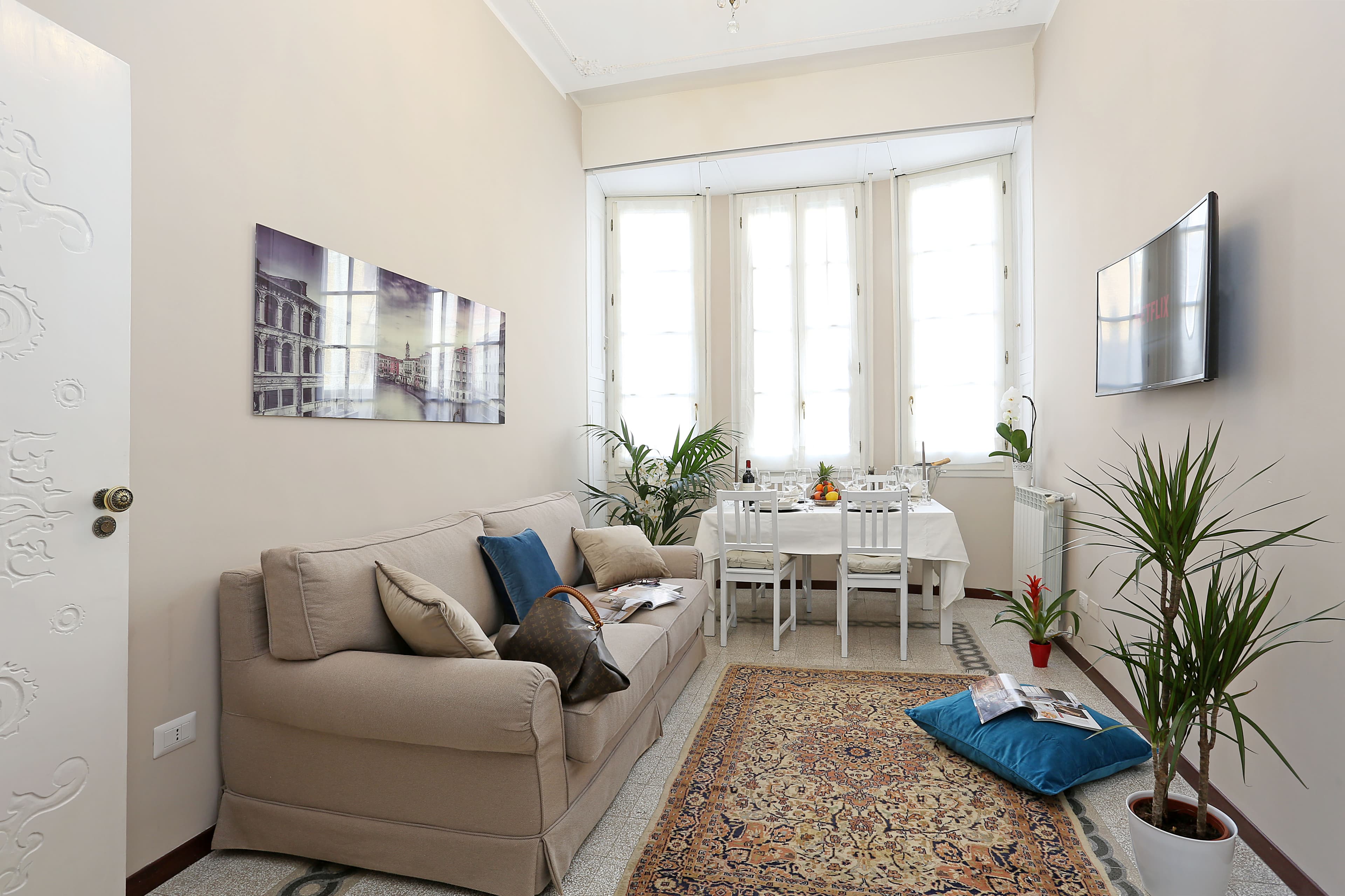 Grand Tour Rome Suites - Liberty Collection