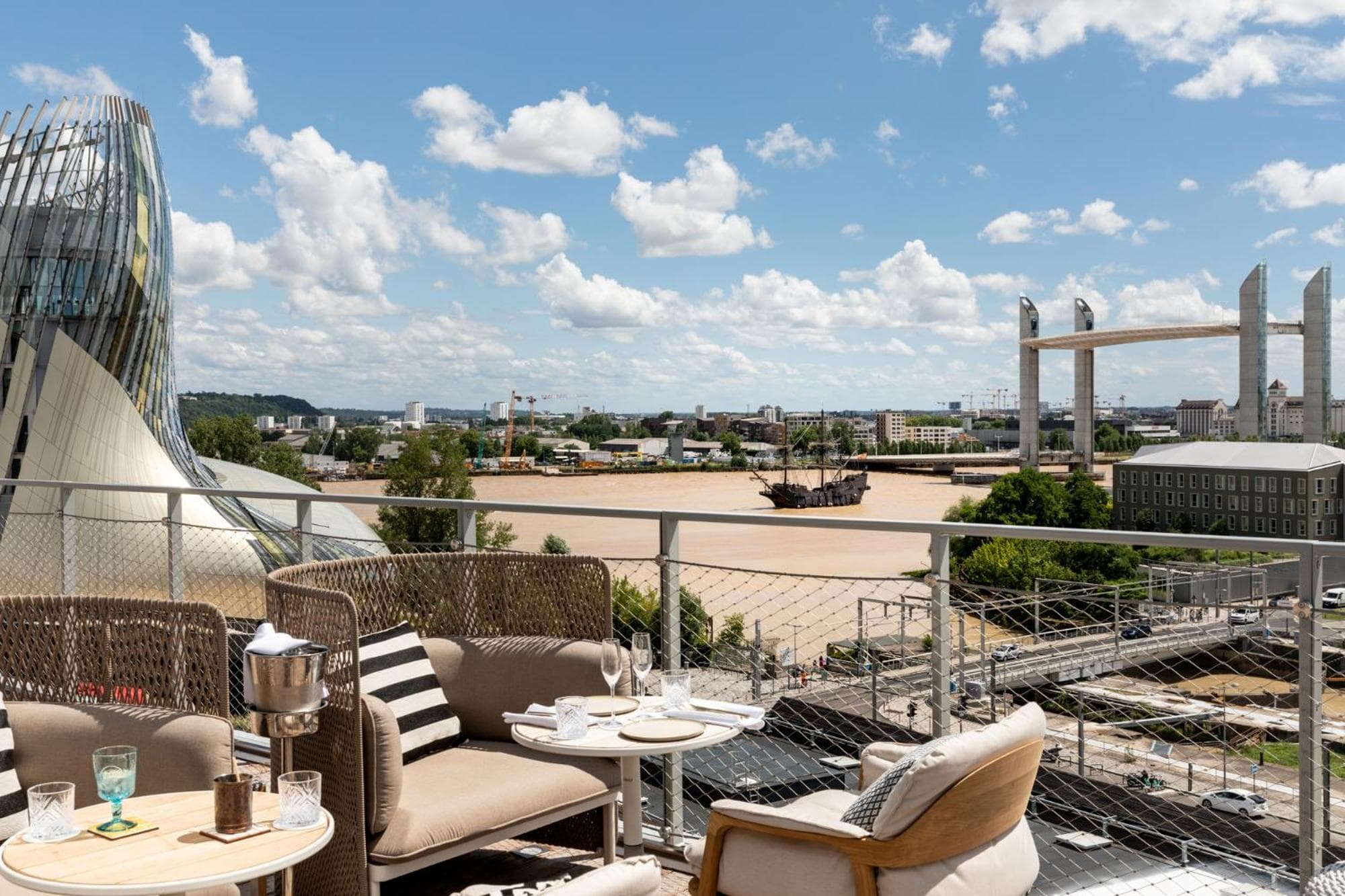 Renaissance Bordeaux Hotel