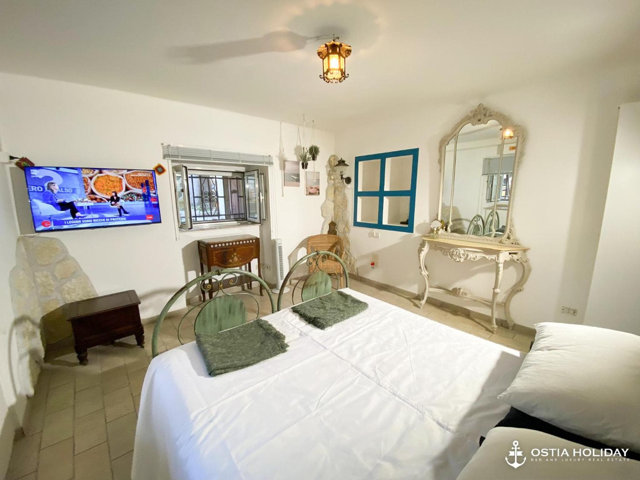 Ostia Holiday Collection