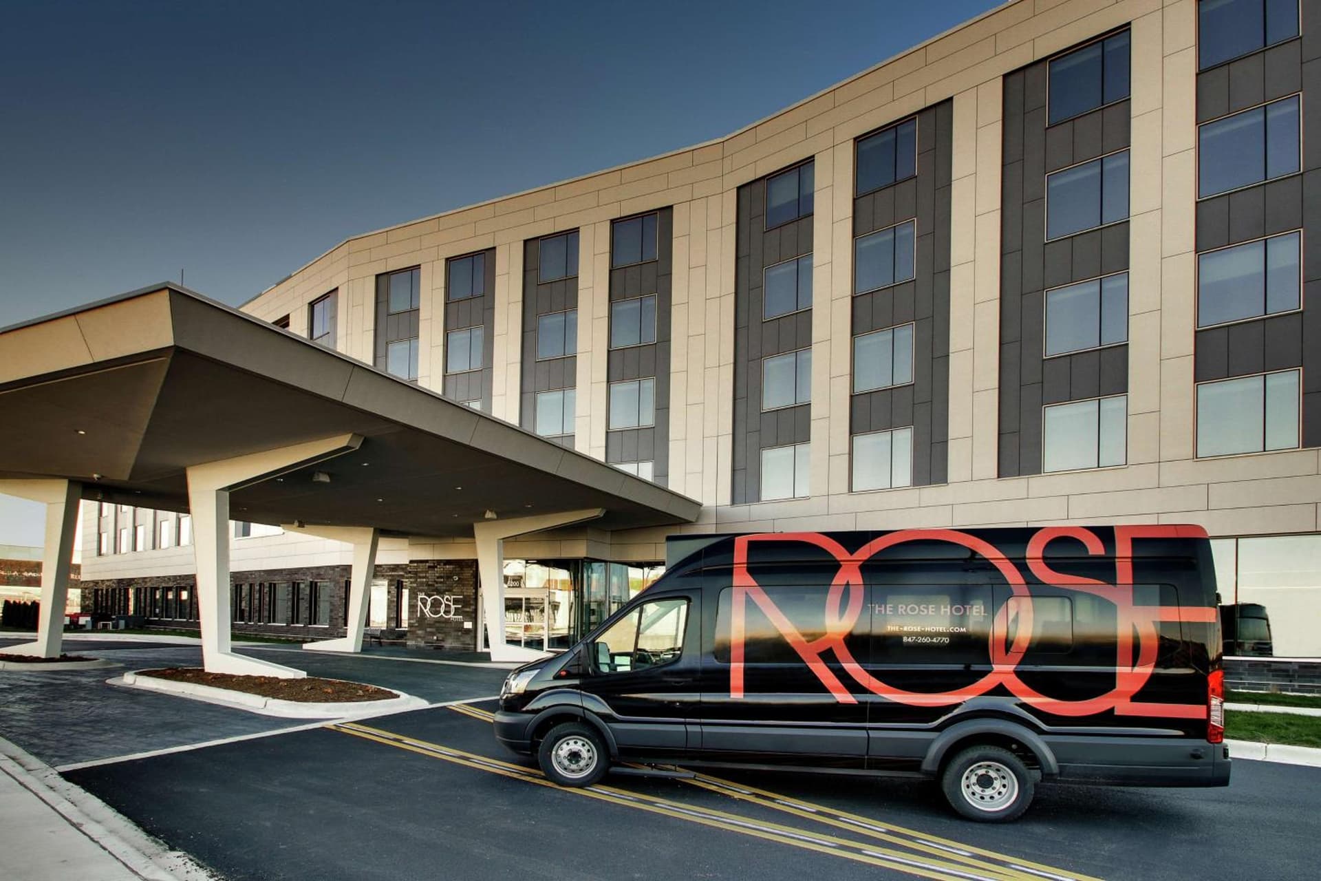 The Rose Hotel Chicago O'hare Tapestry Collection by Hilton