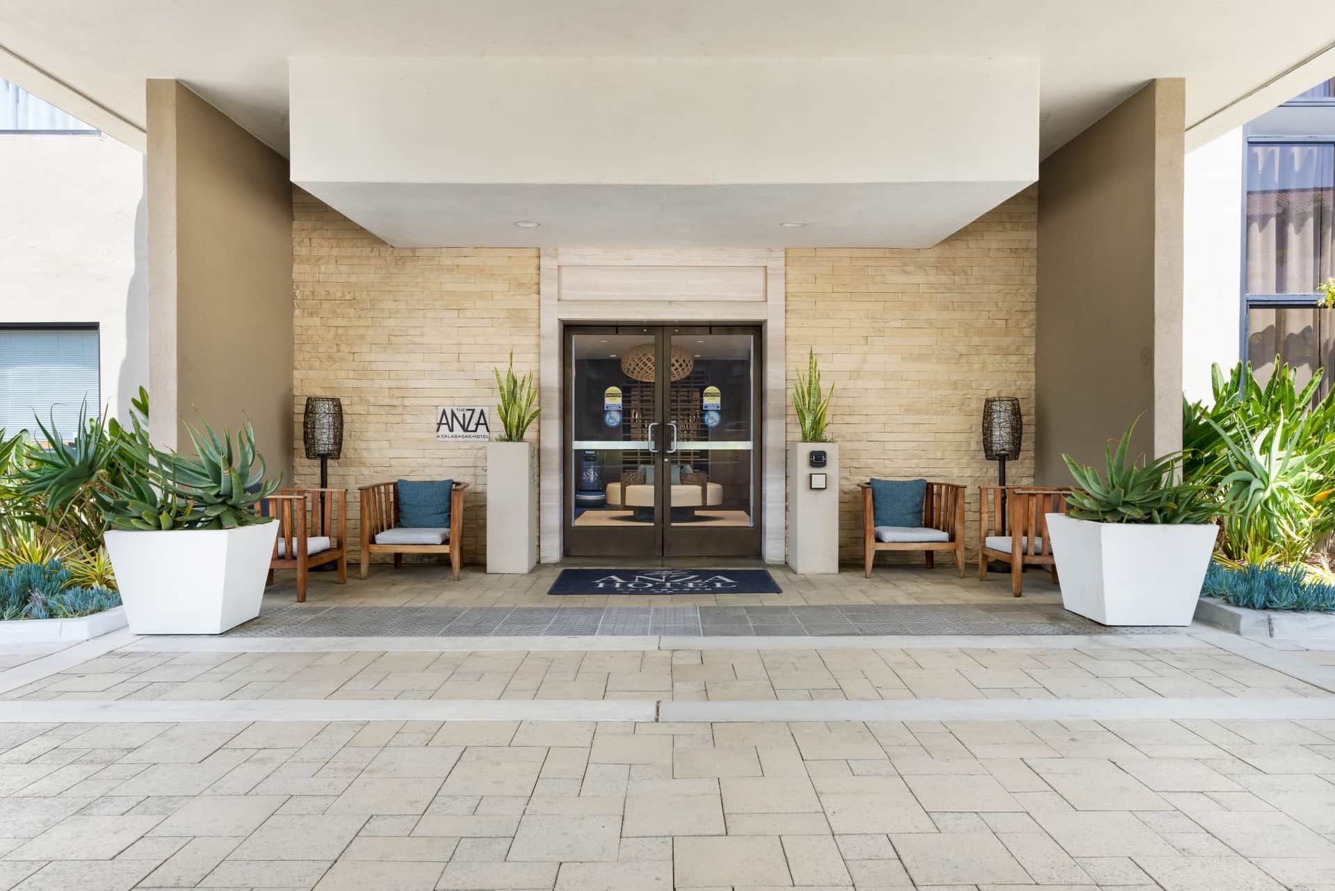 The Anza – a Calabasas Hotel