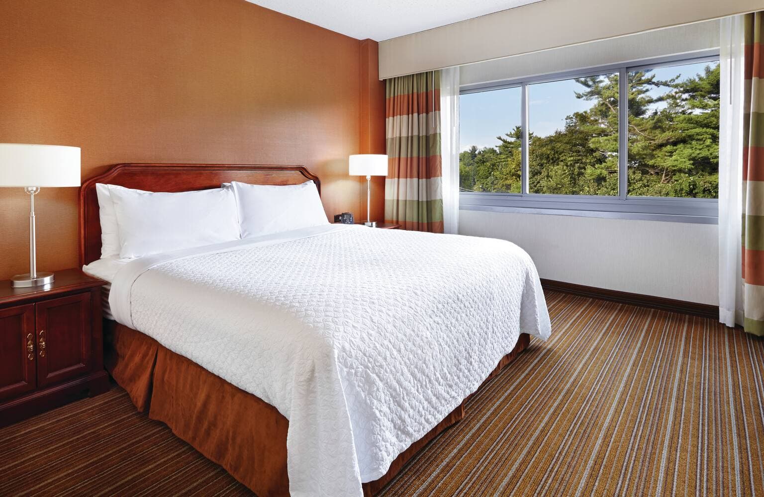 Embassy Suites by Hilton Parsippany