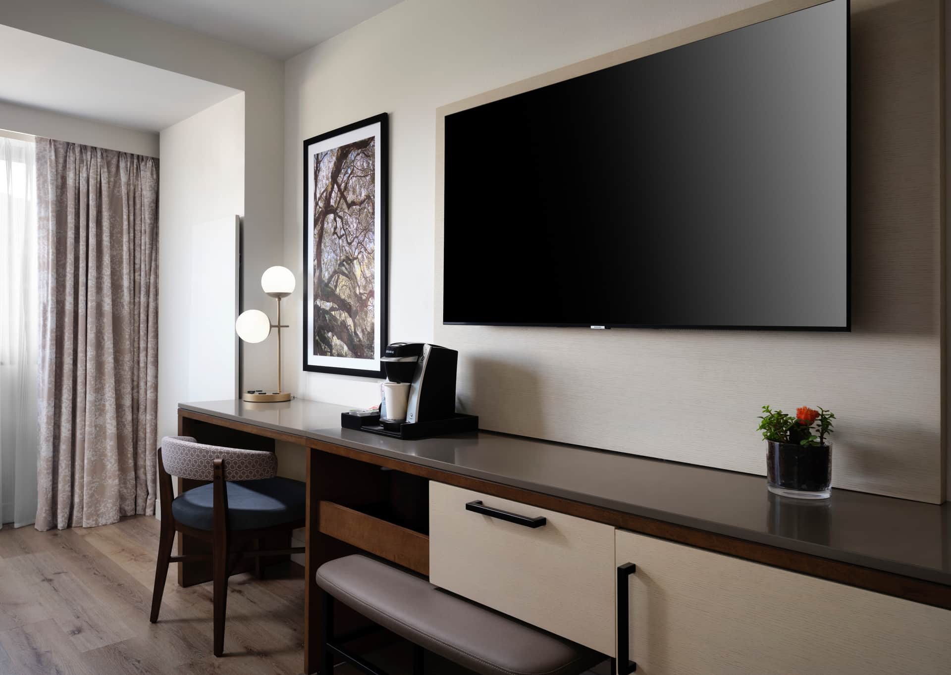 Sonesta Irvine