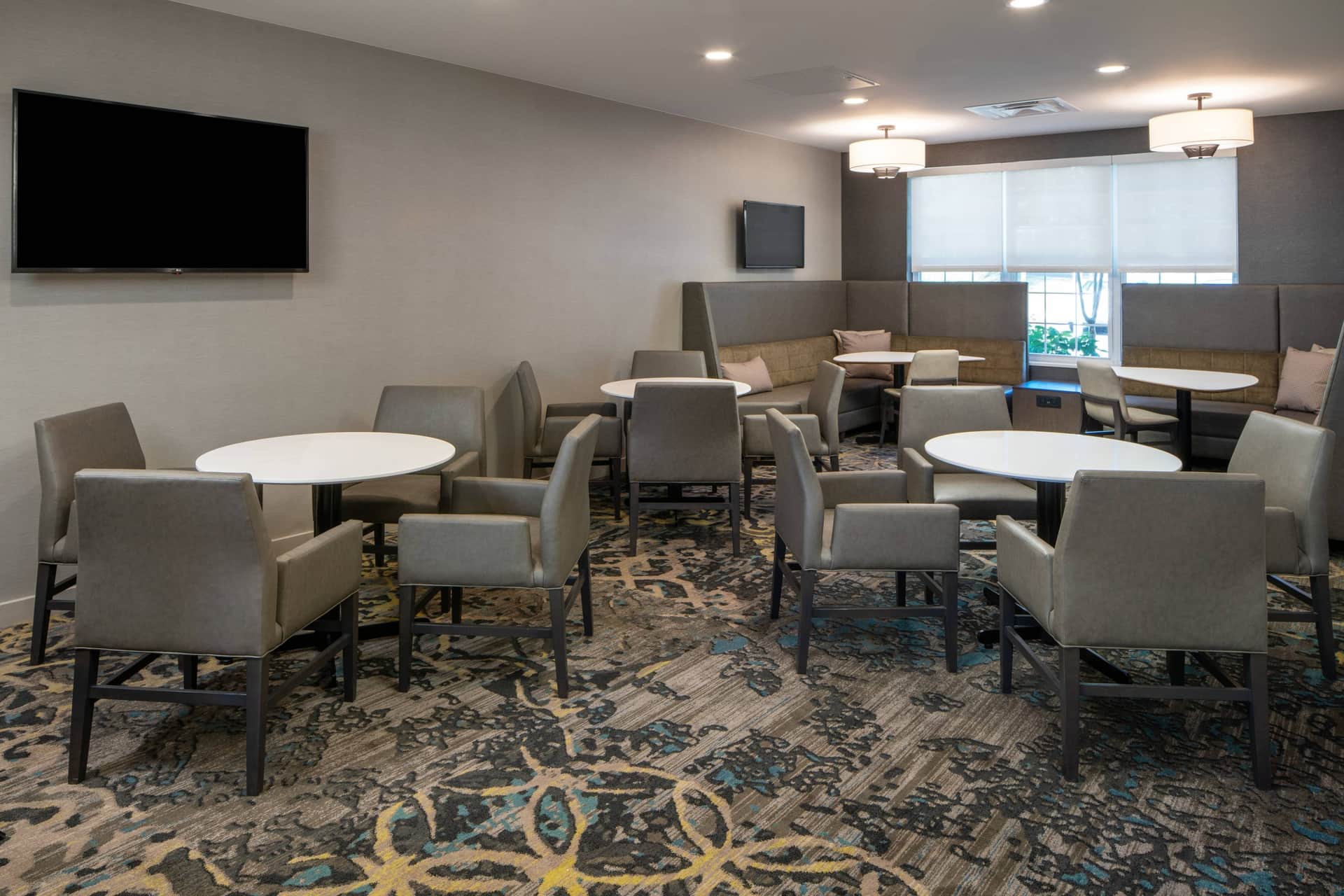 Sonesta ES Suites Fairfax Fair Lakes