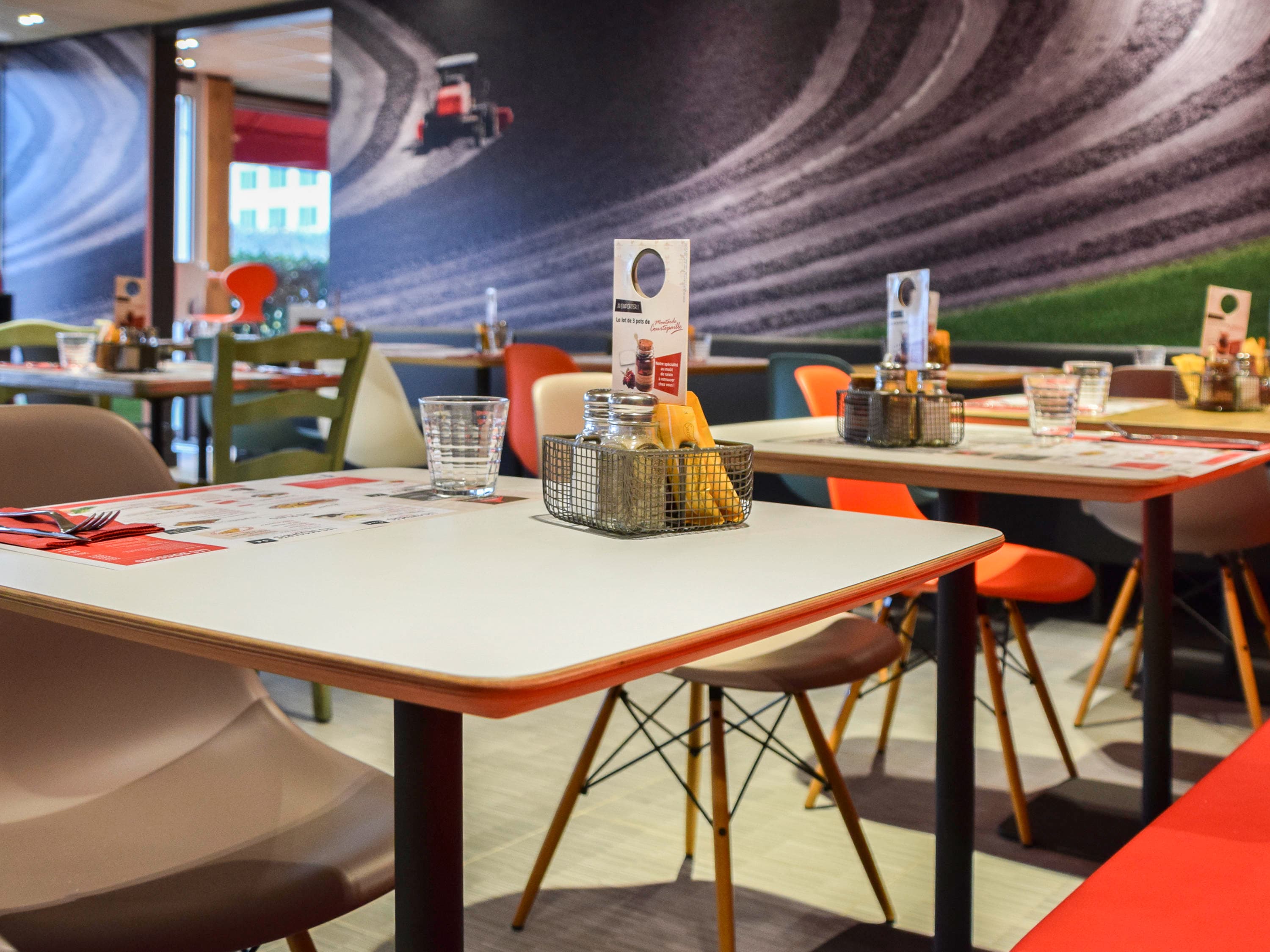 ibis Saint Denis Stade Ouest