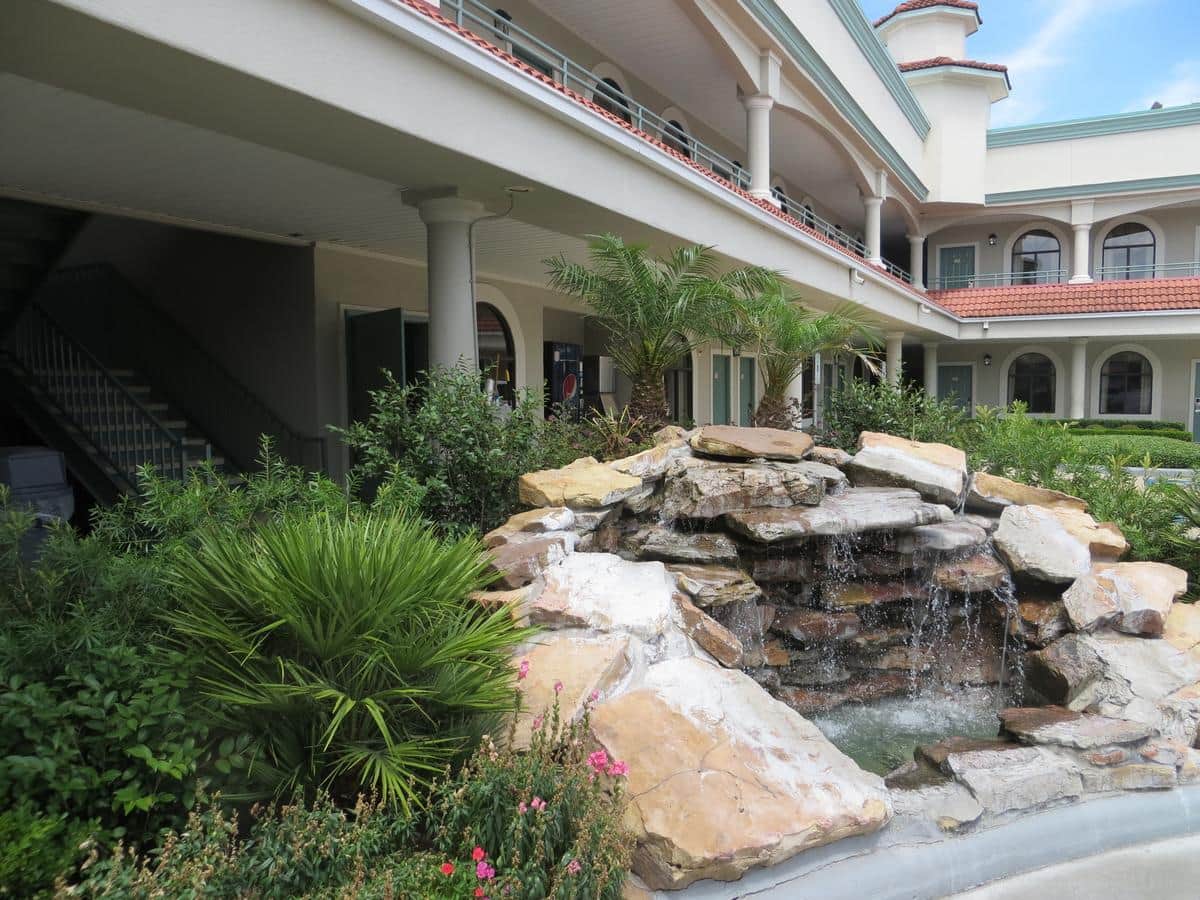 Palace Inn Beltway 8 & Bissonnet