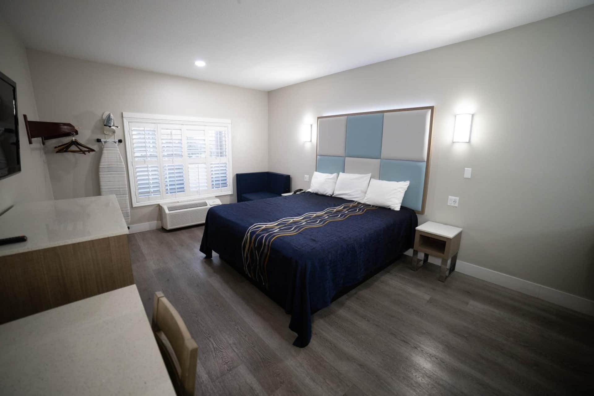 Mid City Inn & Suites Pico Rivera