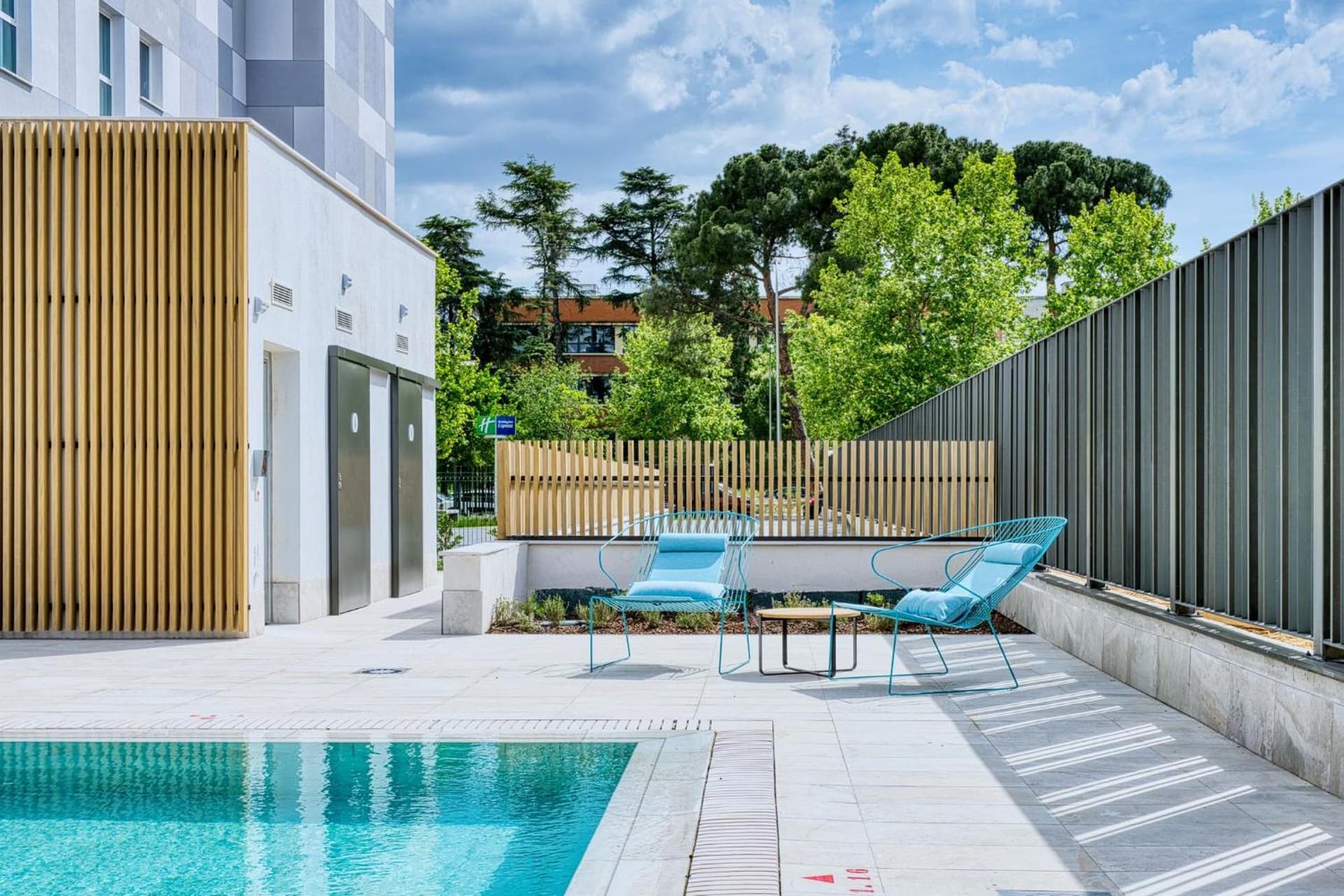 Holiday Inn Express Madrid Airport