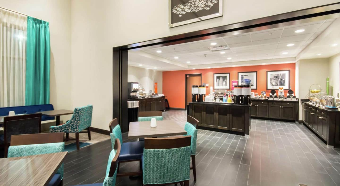 Hampton Inn & Suites Orlando near SeaWorld