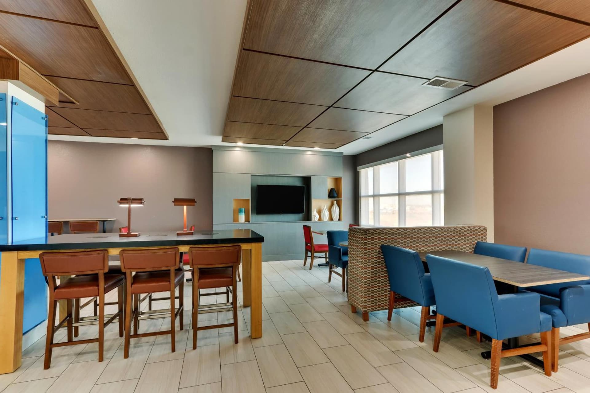 Holiday Inn Express Lake Worth NW Loop 820 by IHG
