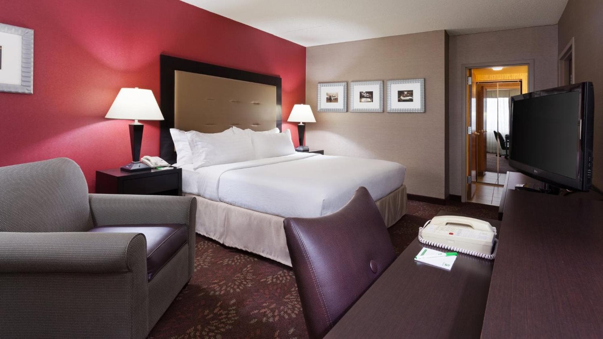 Holiday Inn Cincinnati Airport by IHG
