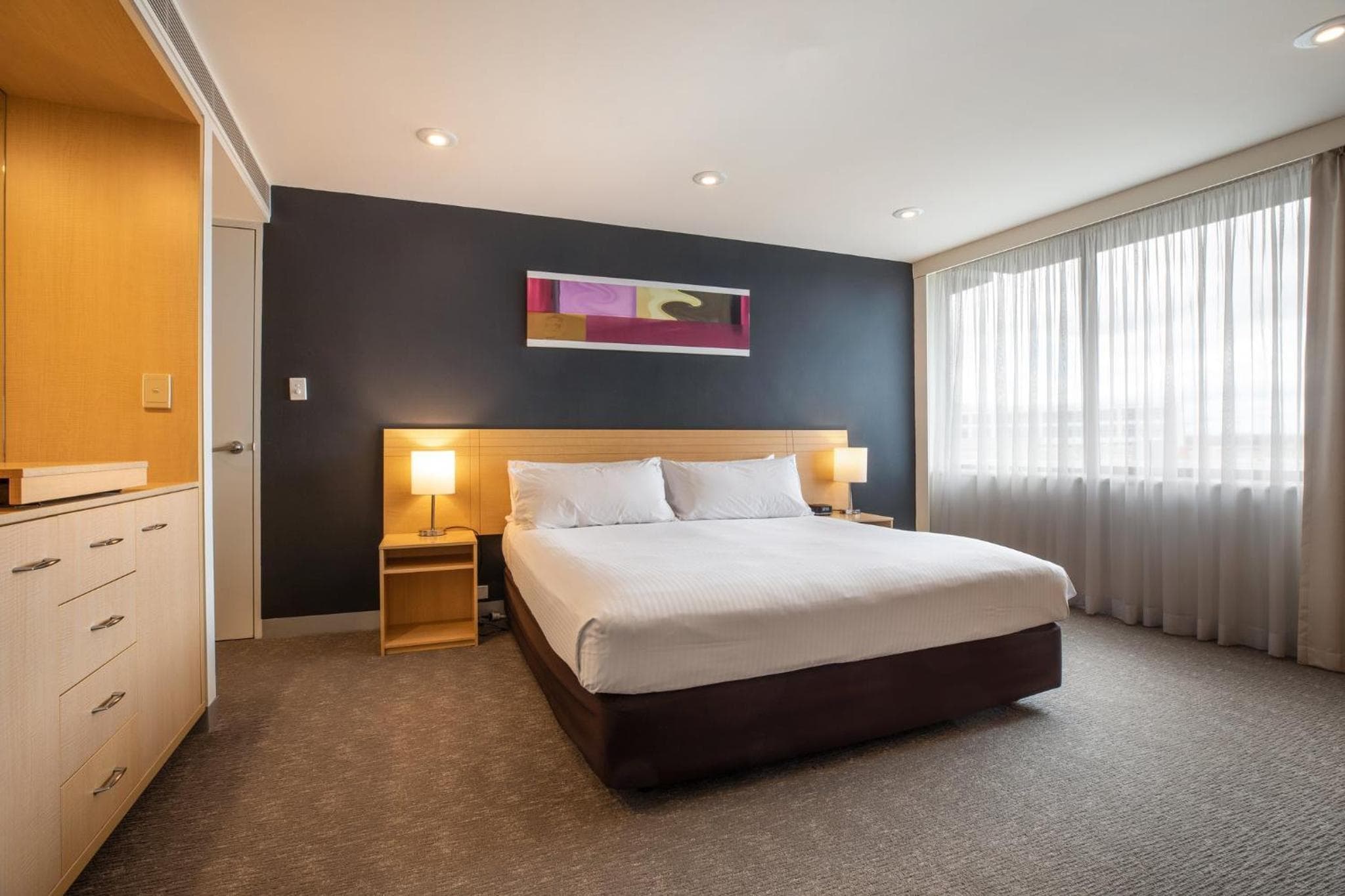 Holiday Inn Melbourne Airport by IHG