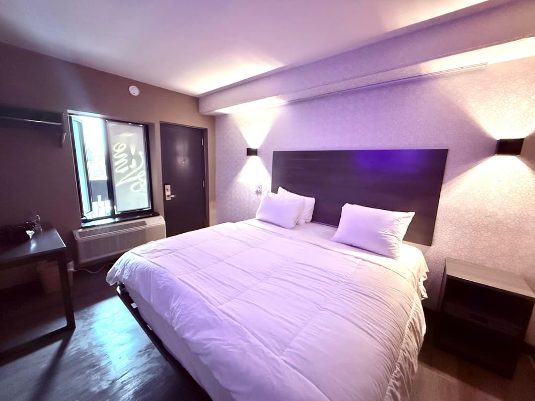 The Vine Hotel Bronx