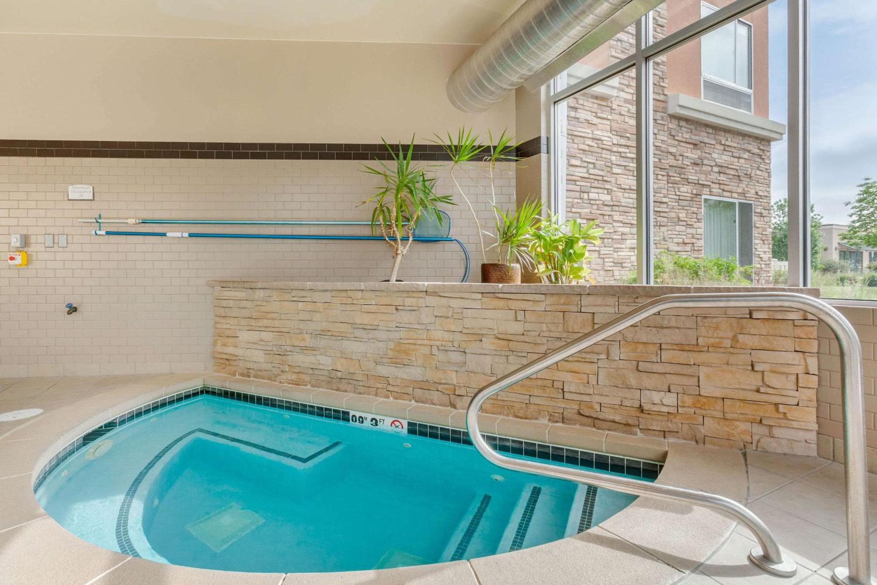 Cambria Hotel Denver International Airport