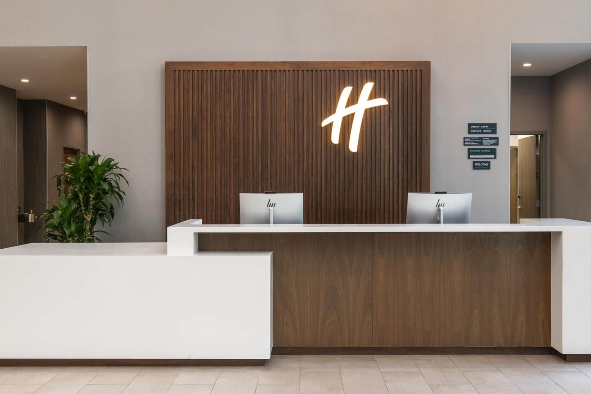 Holiday Inn & Suites Monterey Park Los Angeles, an IHG Hotel