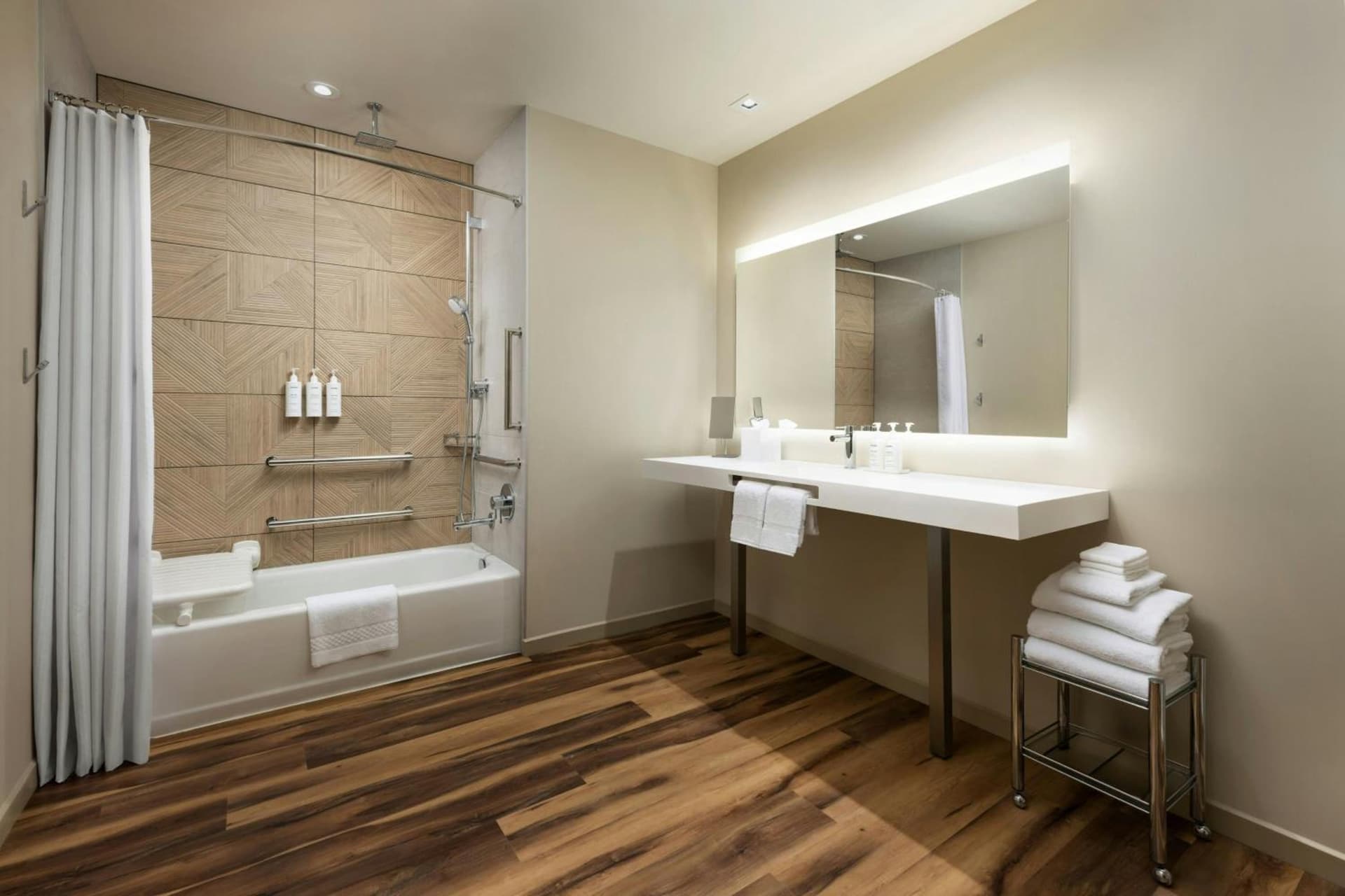 AC Hotel by Marriott Honolulu