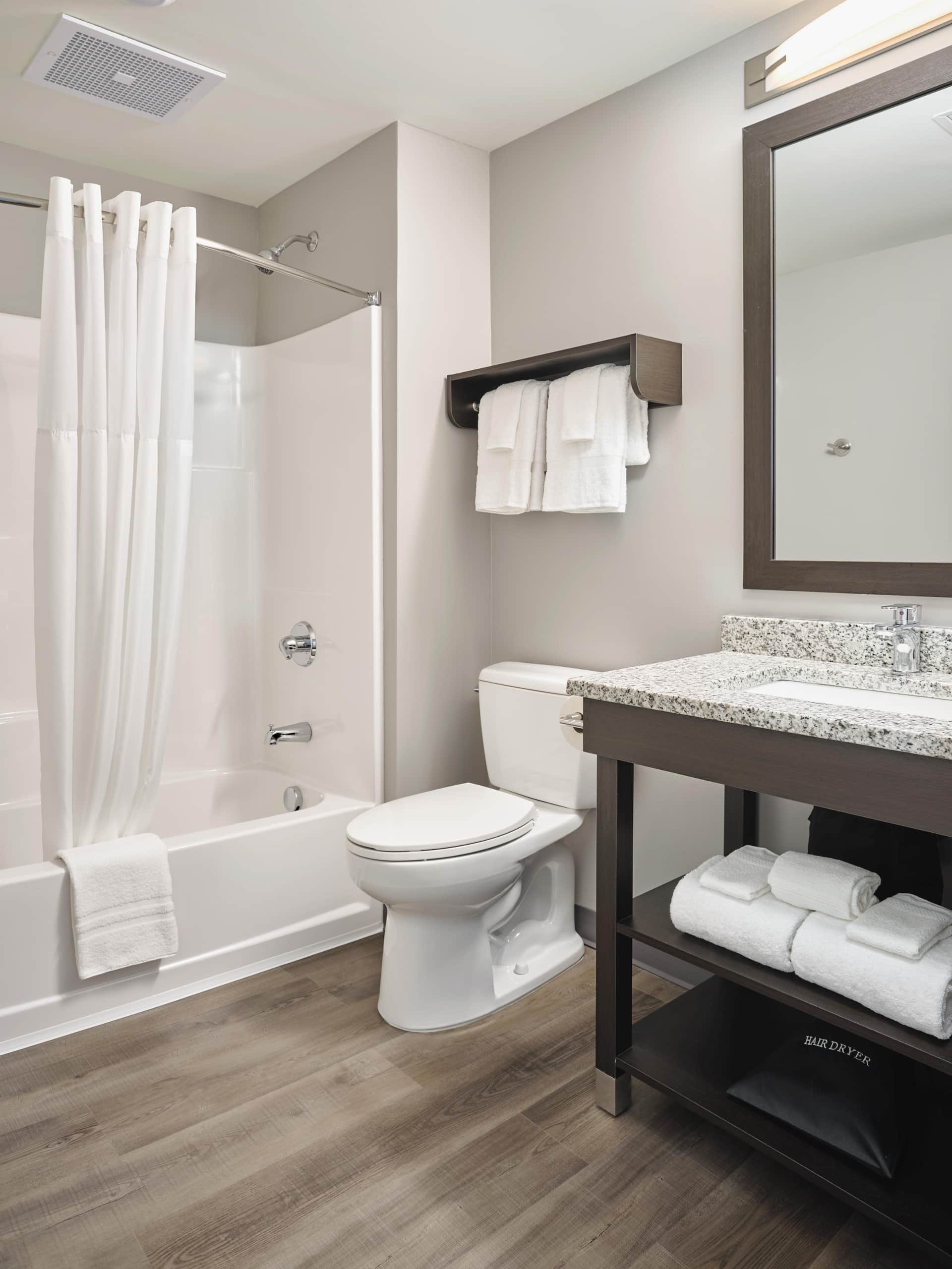 stayAPT Suites Fayetteville-Fort Bragg