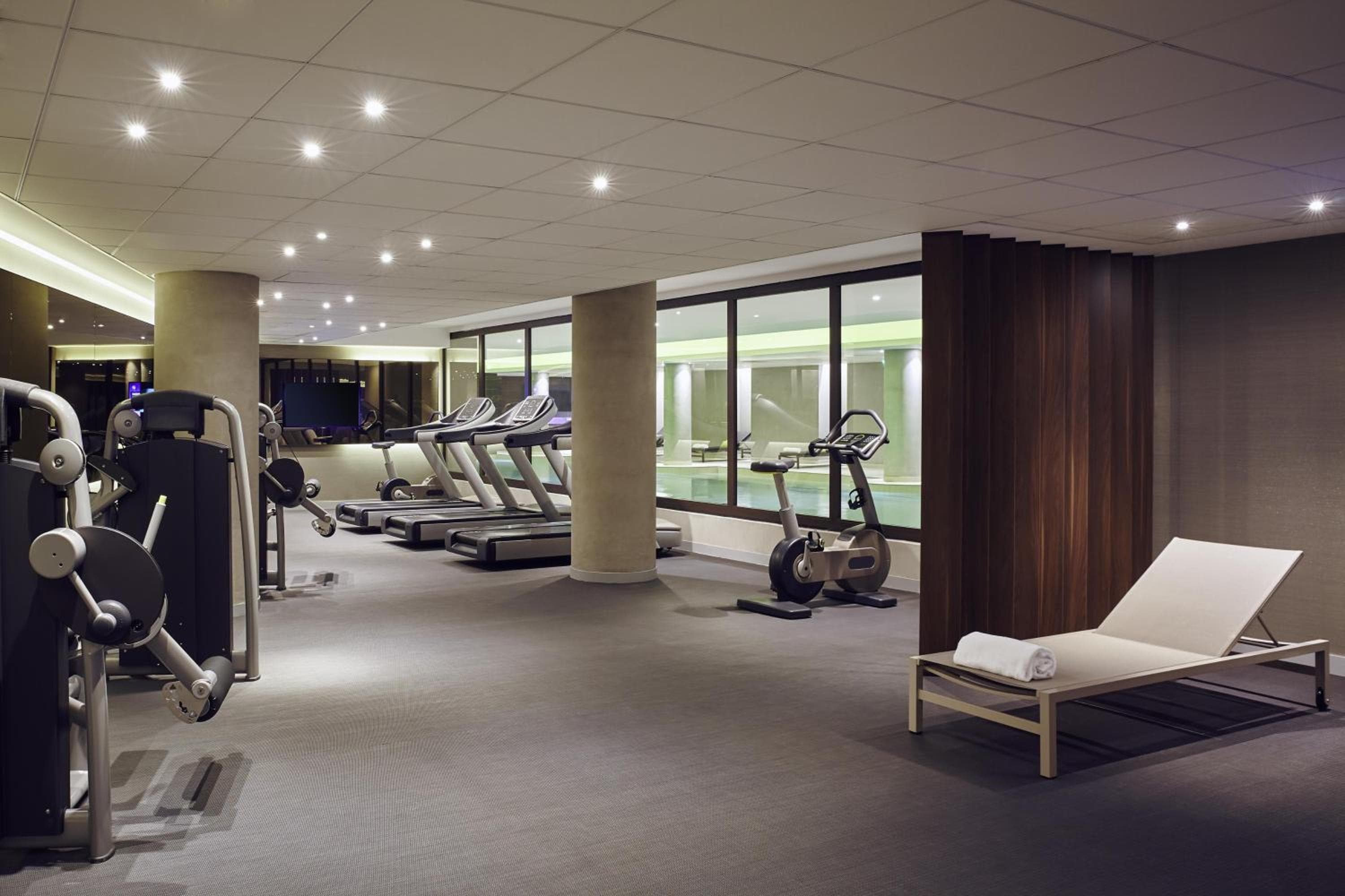 Radisson Blu CDG Airport Terminal Hotel