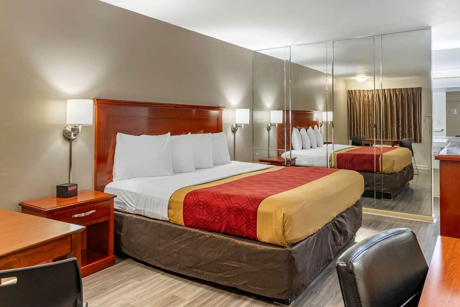 Econo Lodge Charlottesville North - University Area