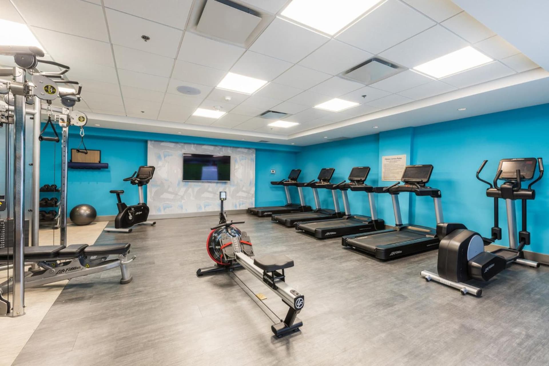 Crowne Plaza Toronto Airport by IHG