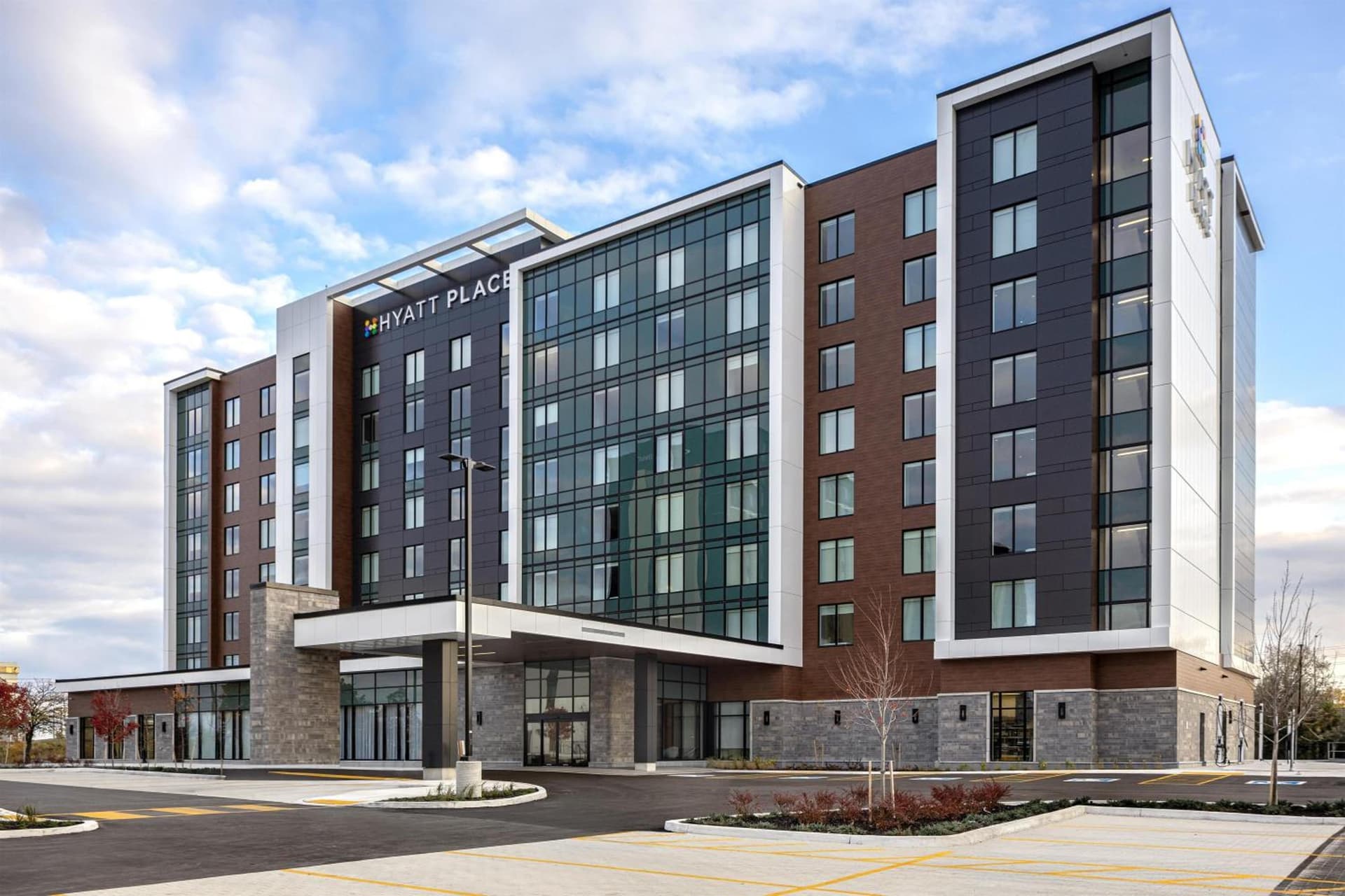 Hyatt Place Toronto Airport