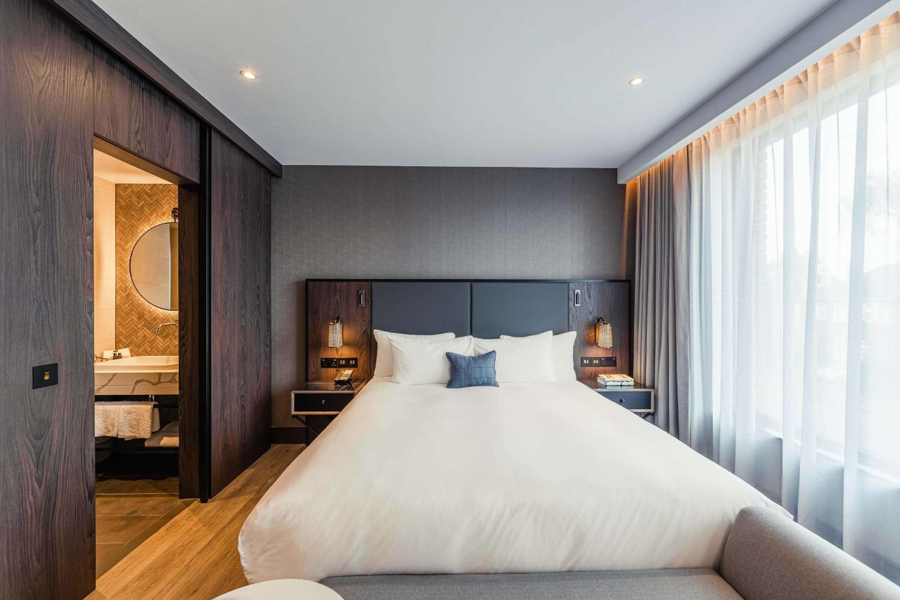 The Fellows House Cambridge, Curio Collection by Hilton