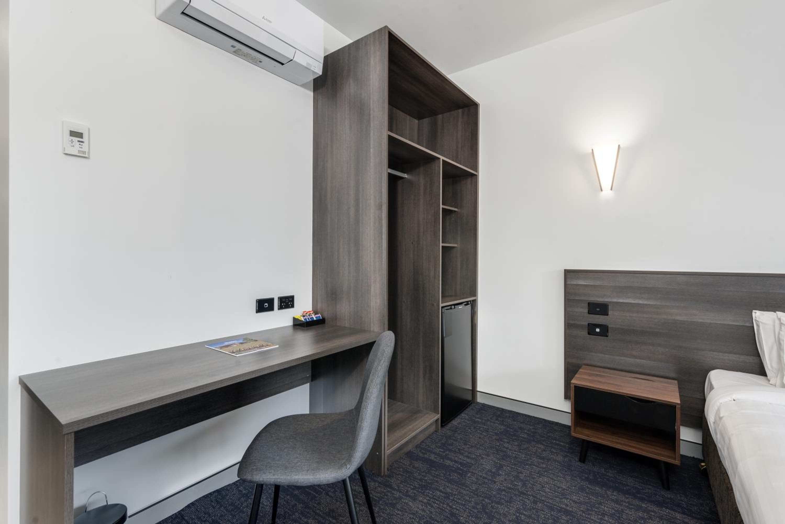 Thornton Executive Hotel