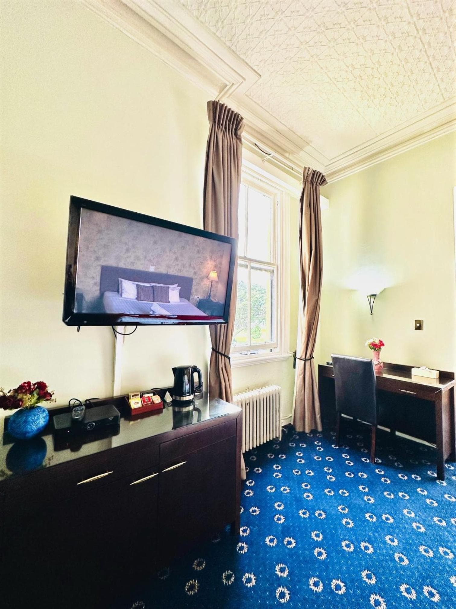 The Esplanade Hotel
