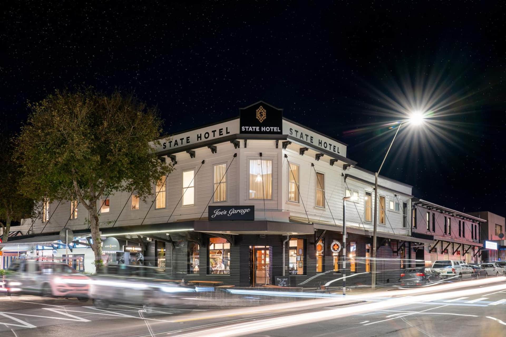 The State Hotel New Plymouth