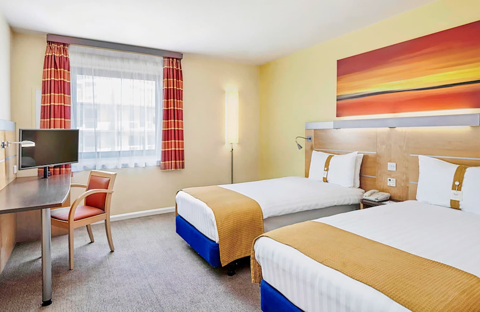 Holiday Inn Express - Newbury Park